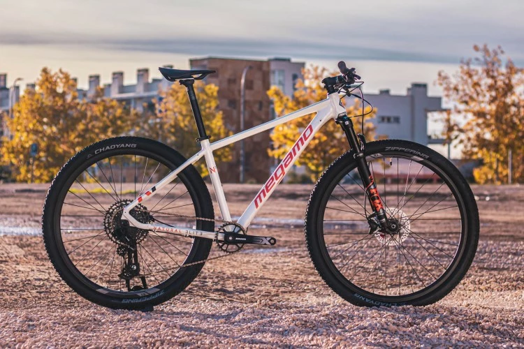 MEGAMO BICICLETA MONTAÑA RÍGIDA NATURAL ELITE 05 2022 1 MEGAMO BICICLETA MONTAÑA RÍGIDA NATURAL ELITE 05 2022